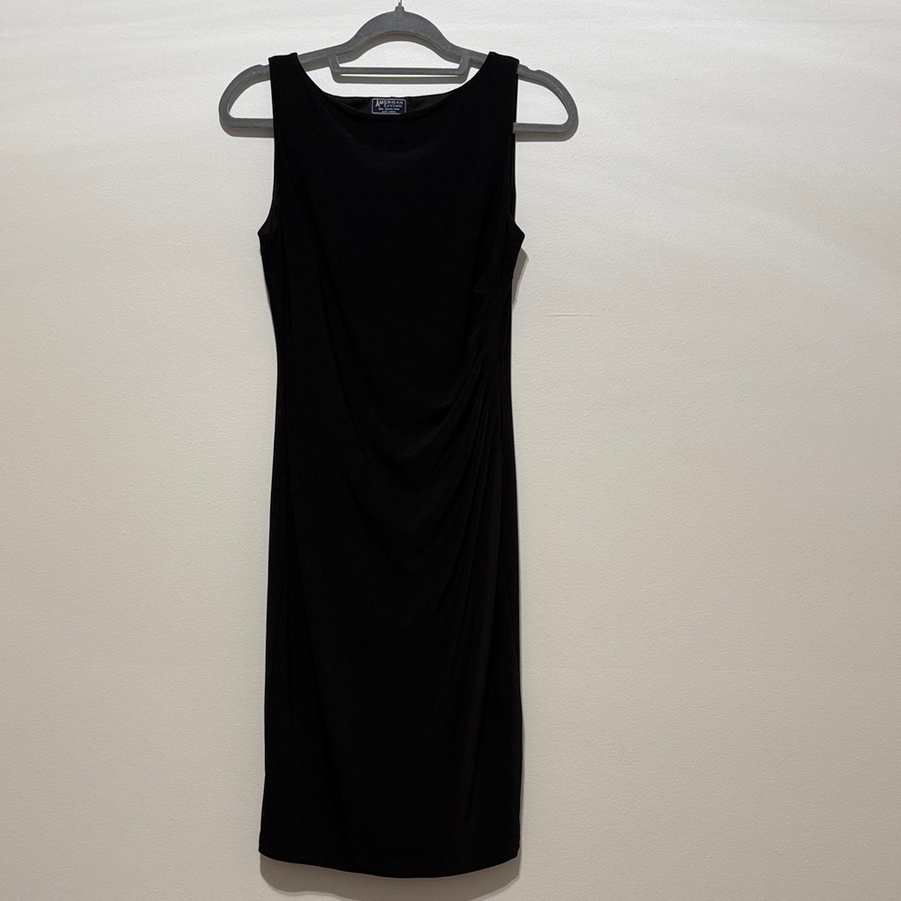 Classic Black Sleeveless Sheath Dress
